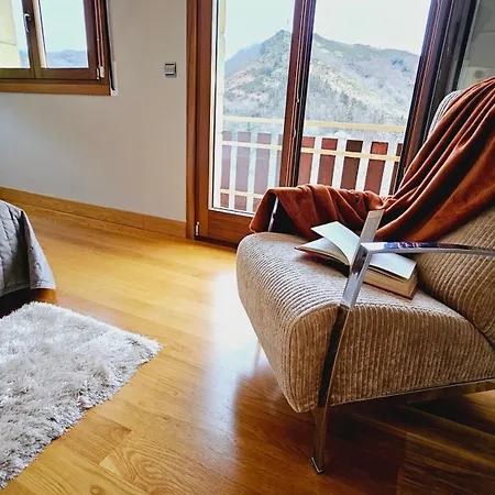 Simonan Borda オイアルツン