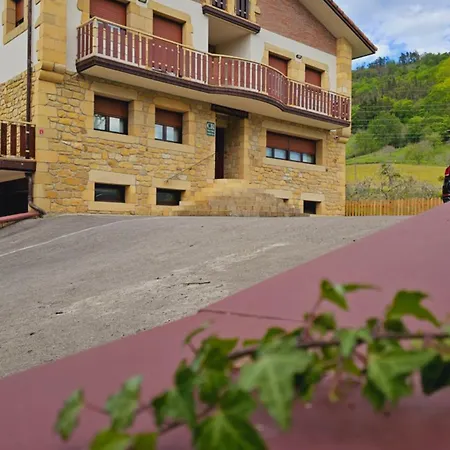 Simonan Borda Villa *