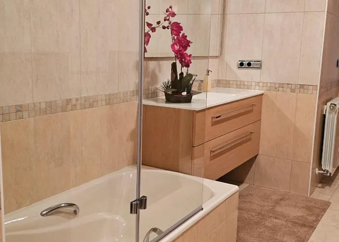 Simonan Borda Villa *